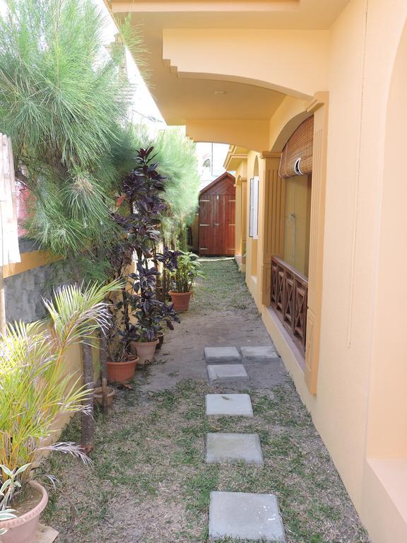 Villa Hibiscus Blue Bay Eksteriør bilde