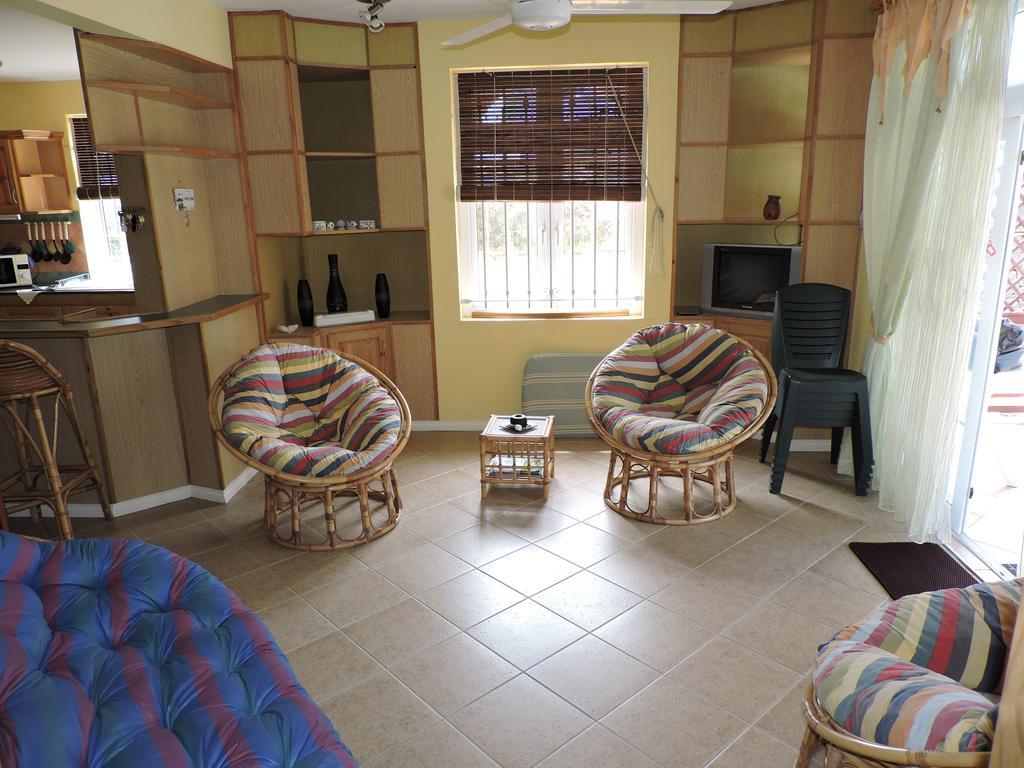 Villa Hibiscus Blue Bay Eksteriør bilde